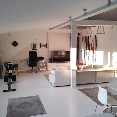 Loft 85 M2 Wilanow Krolewski Self Checkin 바르샤바 외부 사진