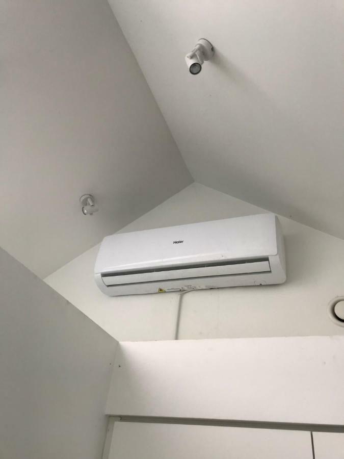 Loft 85 M2 Wilanow Krolewski Self Checkin 바르샤바 외부 사진